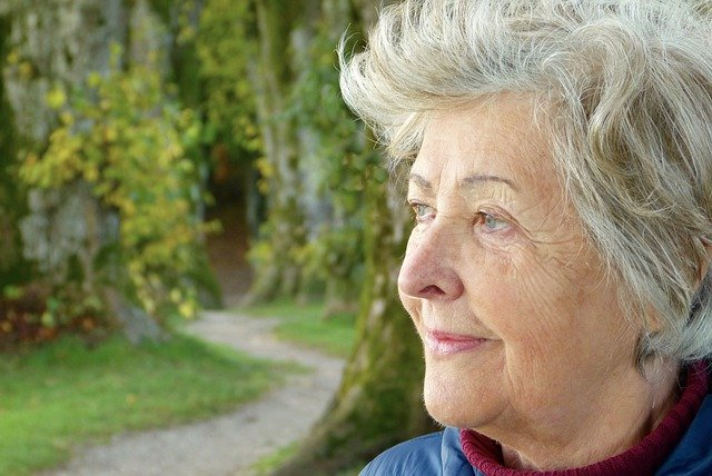 Maestra torna ad insegnare a 96 anni: la storia di Irene
