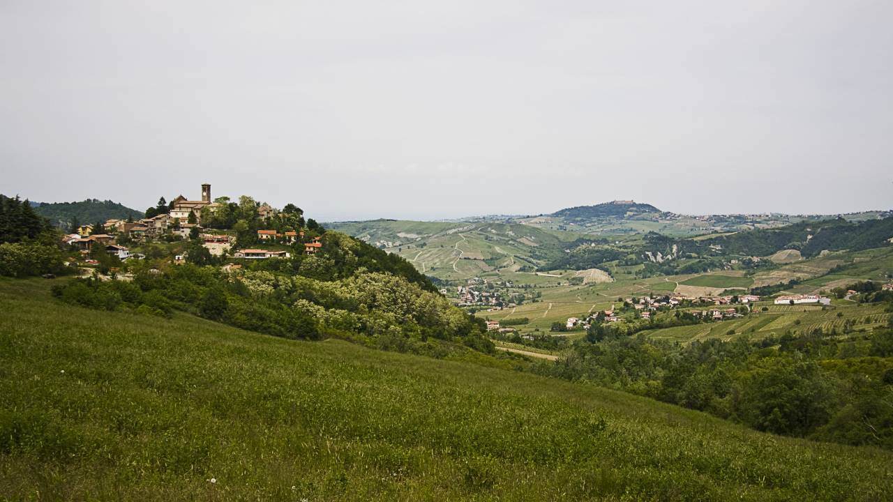 La Casa in Collina di Pavese: riassunto e analisi del libro