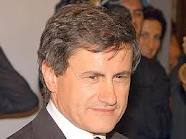 Alemanno sbaglia un verbo e uno studente sarrabbia
