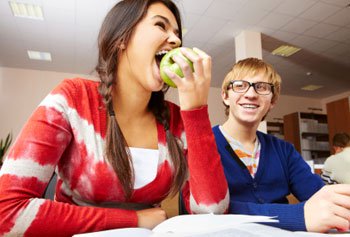 Come prendere un buon voto alla maturità? Mangia sano!