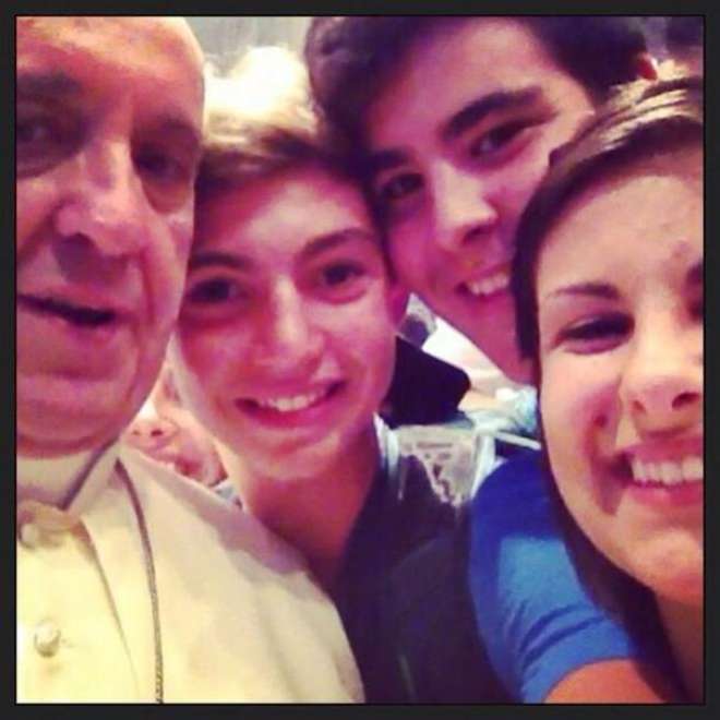 Papa Francesco è social