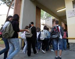 Scuola: nel 2013 è aumentato il numero degli studenti bocciati