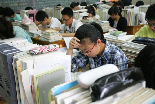 Maturità 2016, ecco cosa succede in Cina agli studenti che copiano