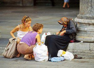 La nuova sfida solidale: dare cibo ai senzatetto