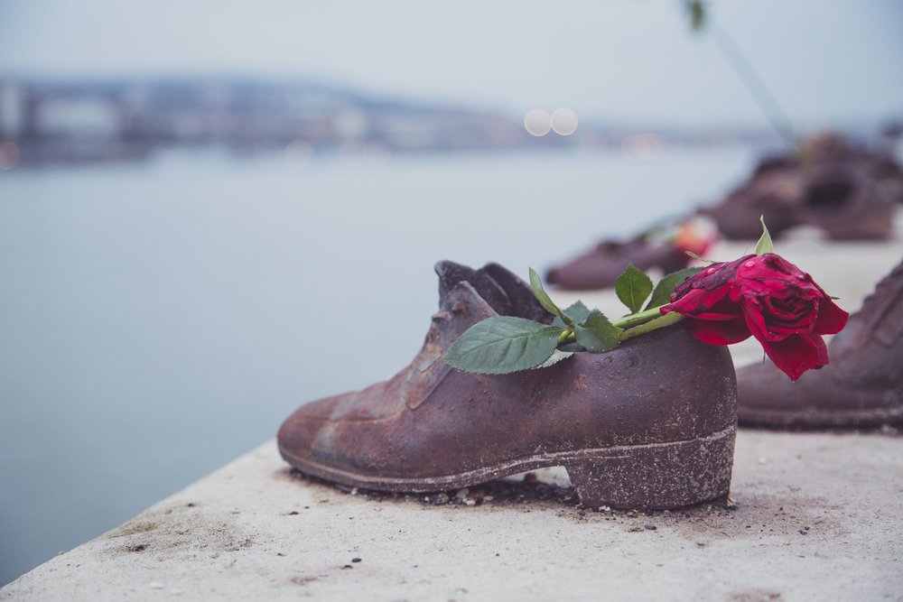 Giornata della memoria: frasi e poesie