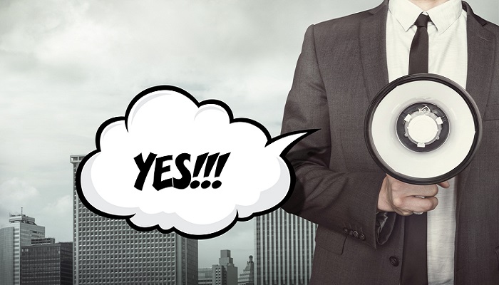 Yes man: significato dell'espressione inglese