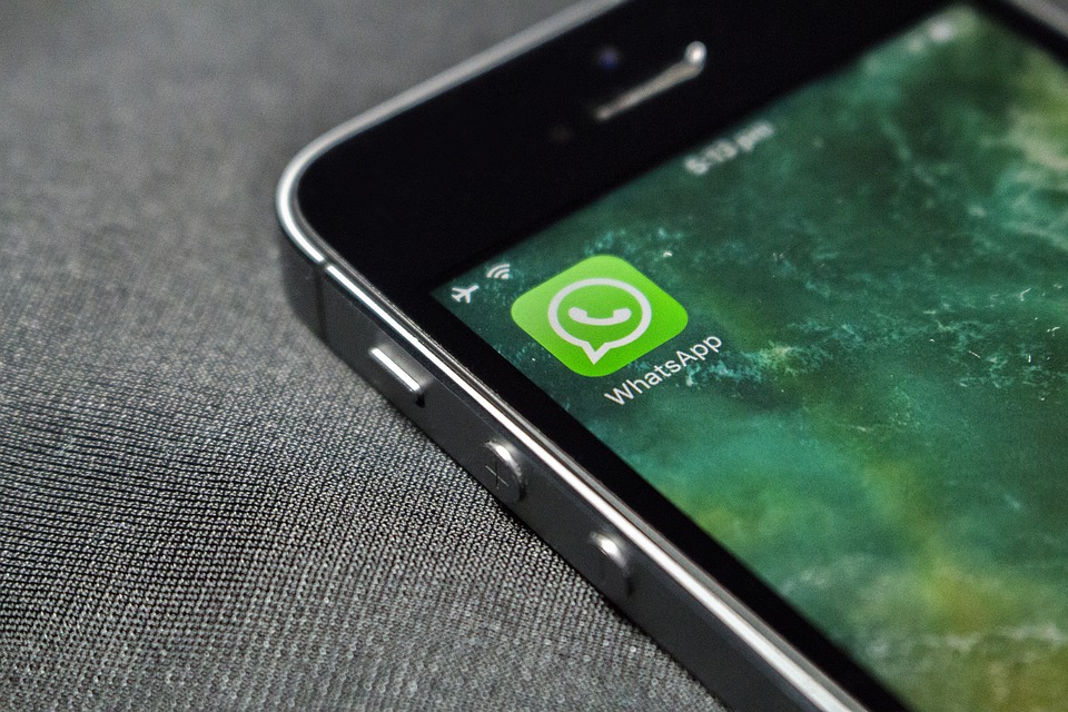 Whatsapp: come creare una finta conversazione