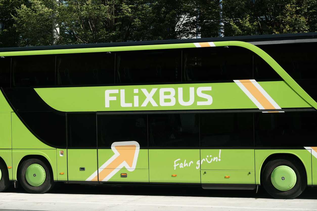 FlixBus: cos'è, prezzi biglietti e prenotazioni