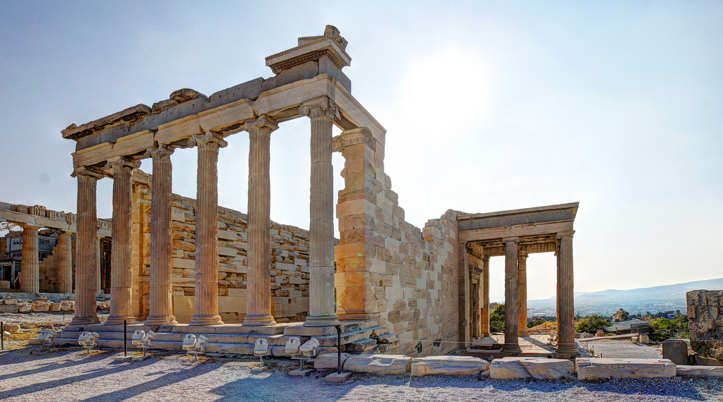 Atene: luoghi d'interesse e cosa mangiare