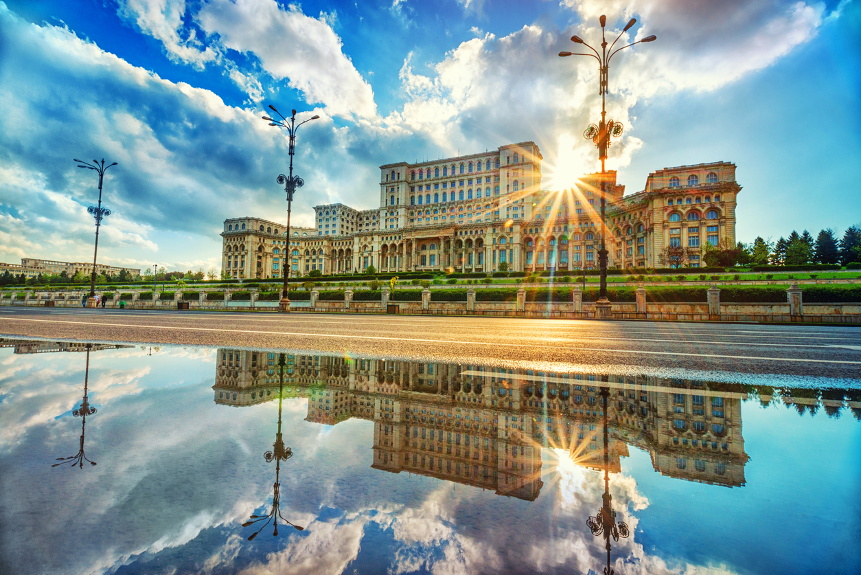 Bucarest: terme, cosa vedere, voli e hotel