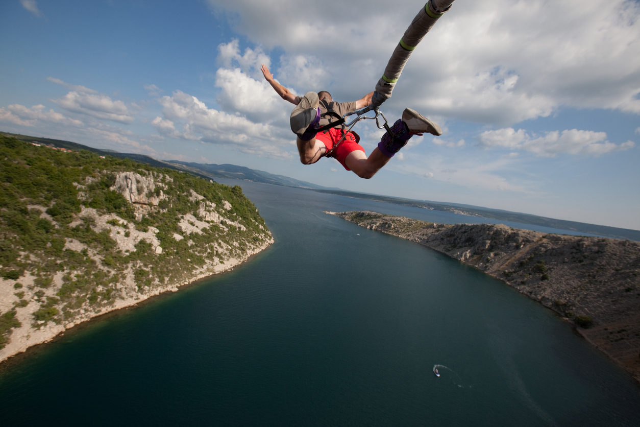 Bungee Jumping: costo e dove farlo in Italia