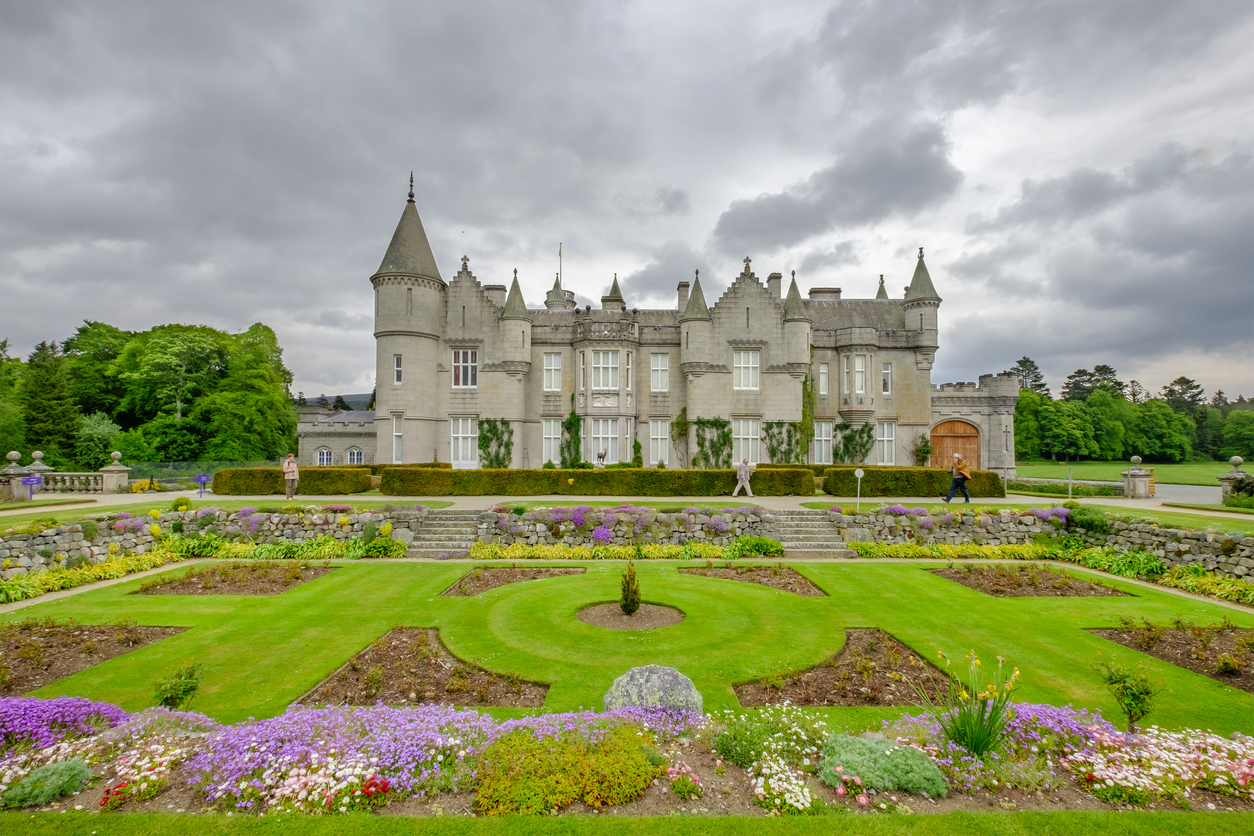 Castello di Balmoral, ecco la residenza scozzese della Regina