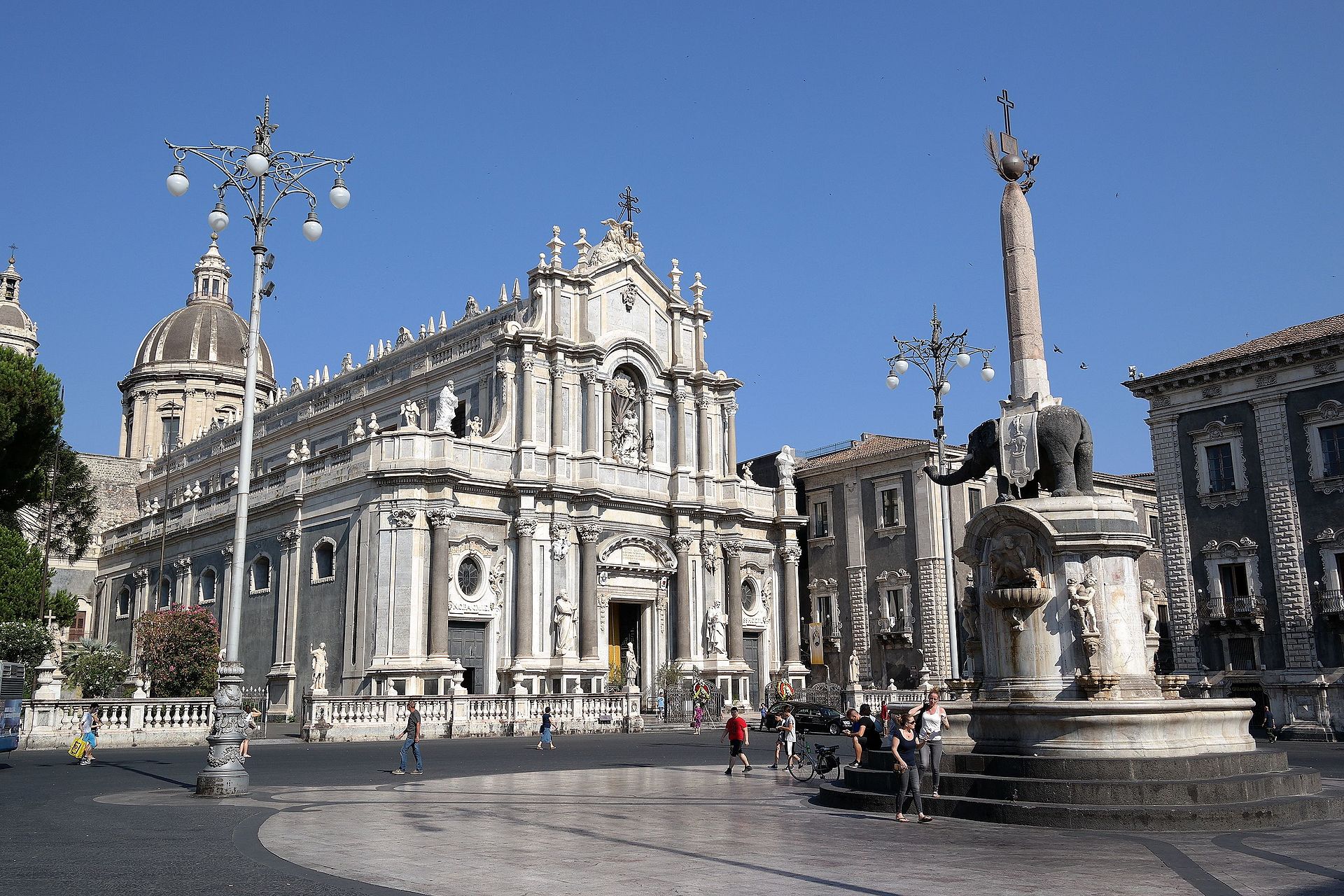 Catania, Roma e Milano sono le mete più popolari d'Italia