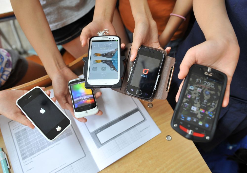 In due licei di Belluno gli studenti non possono tenere con sé i cellulari durante le lezioni scolastiche