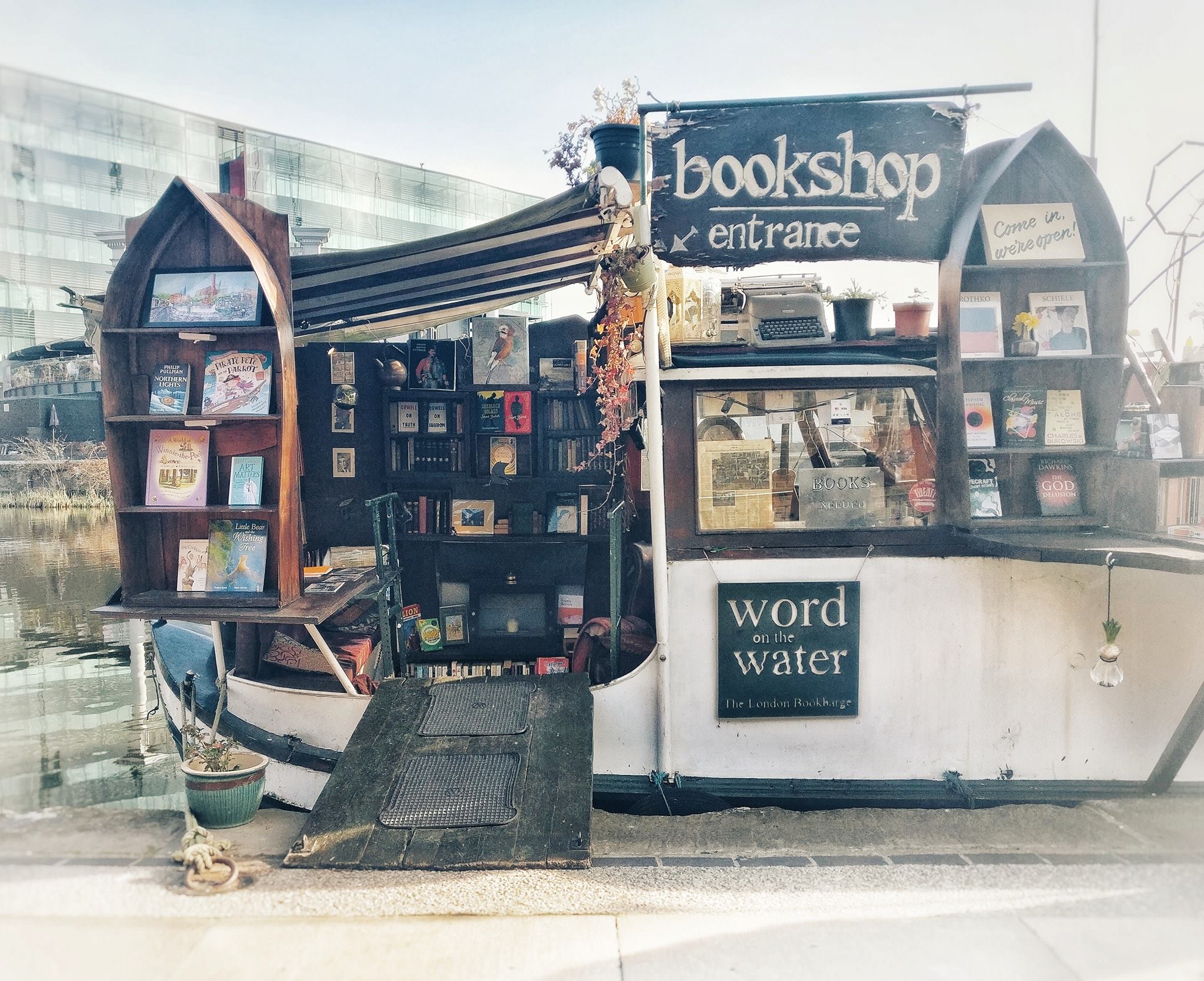 Le 9 librerie più particolari del mondo
