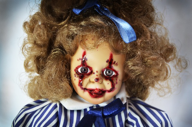 Scherzi da fare a Halloween: 10 idee da brividi