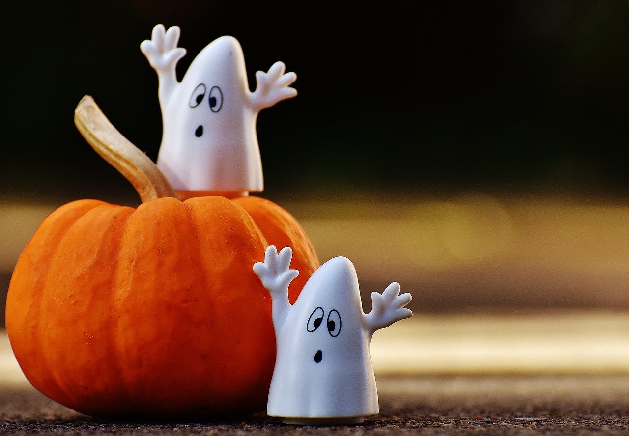 Scherzi da fare a Halloween: 10 idee da brividi