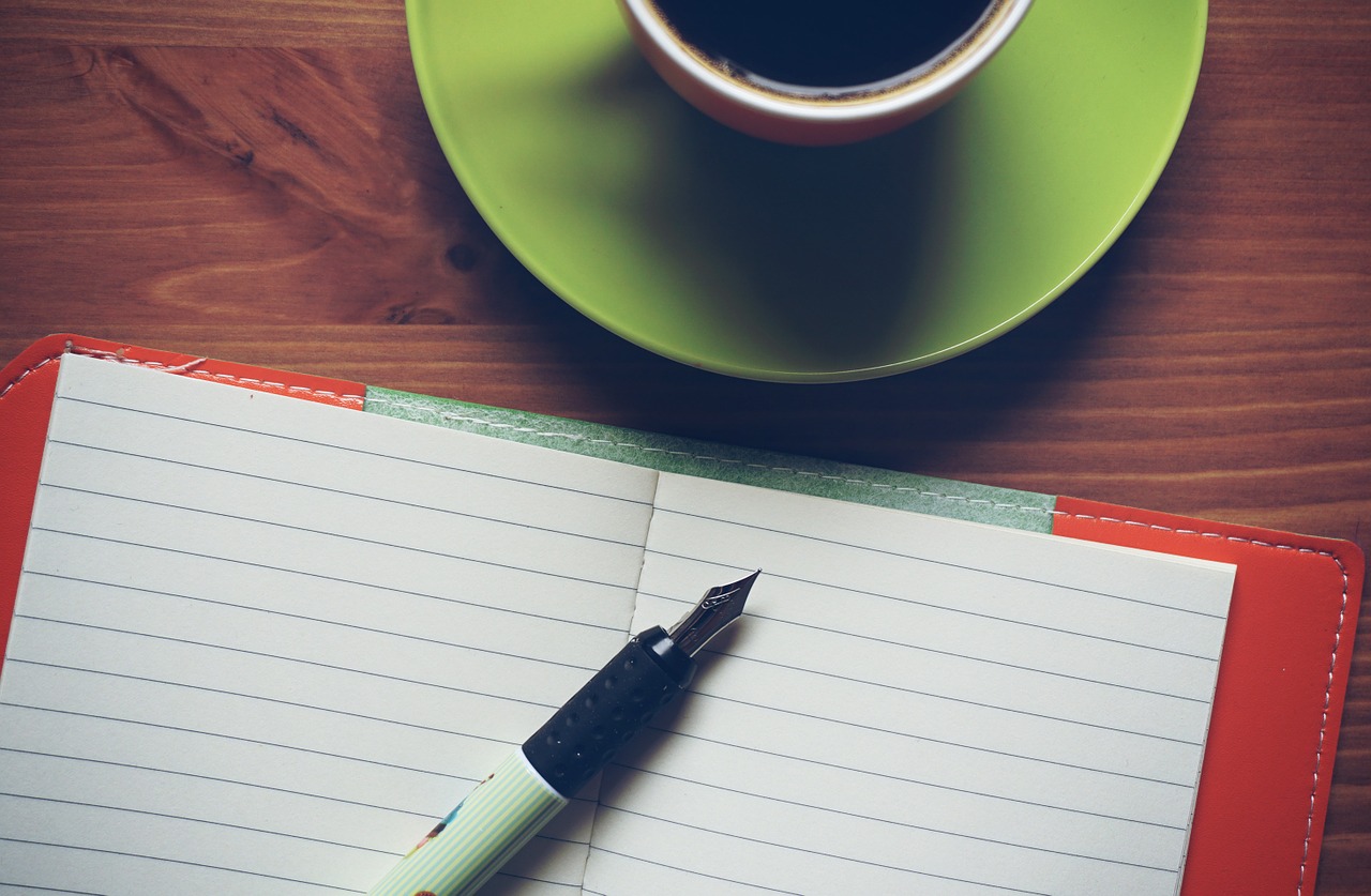 Verbi transitivi e intransitivi: quali sono e differenze