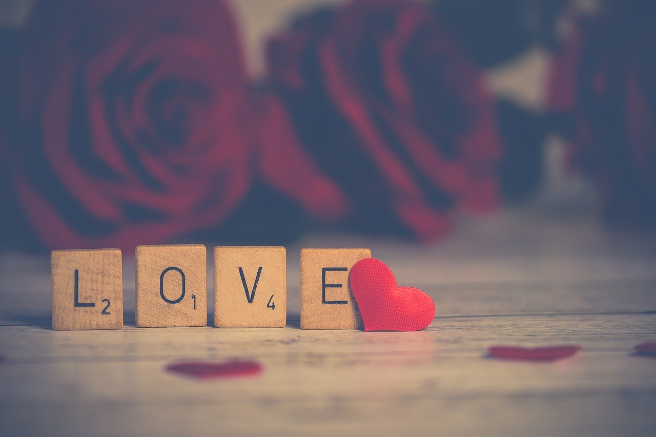 Le frasi d'amore dei poeti per San Valentino