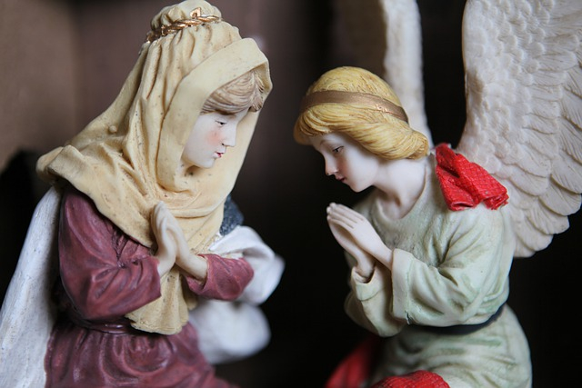 Auguri di Natale religiosi, le frasi di Papa Francesco e non solo