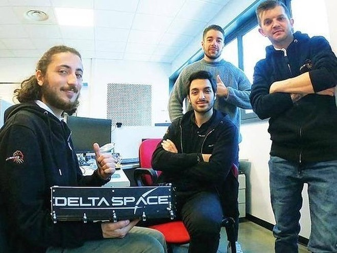 Studente di 23 anni progetta satelliti per Elon Musk: chi è Davide Nejoumi