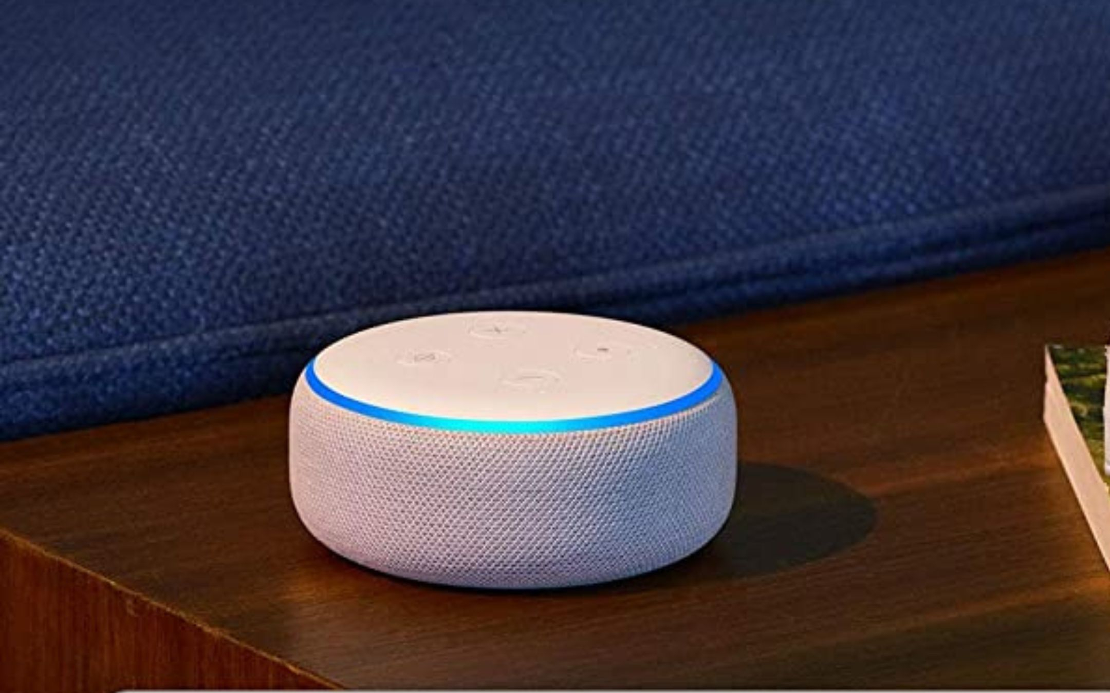Amazon Alexa Echo Dot: mai più in ritardo a lezione (-40%)