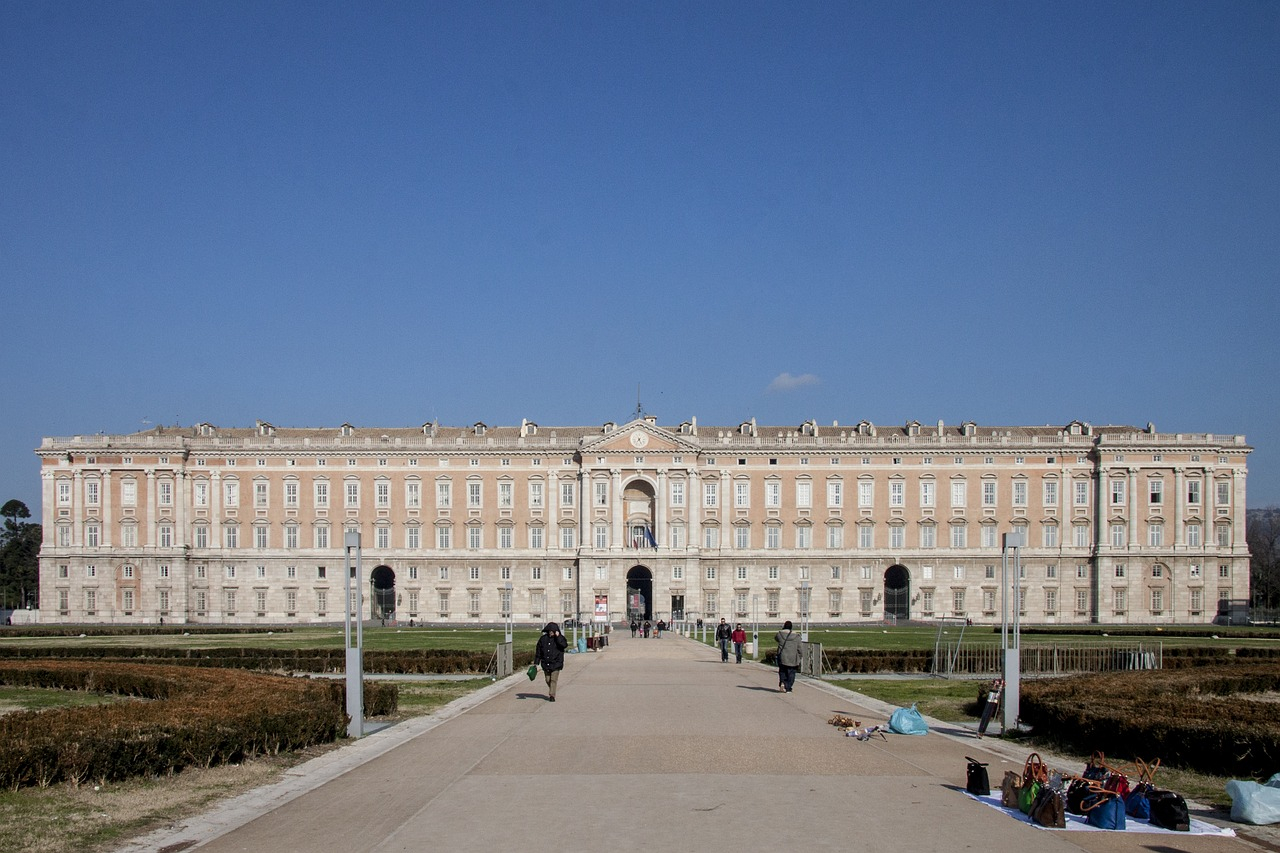 Docente ferito mentre cerca di difendere alunno da aggressione durante la gita