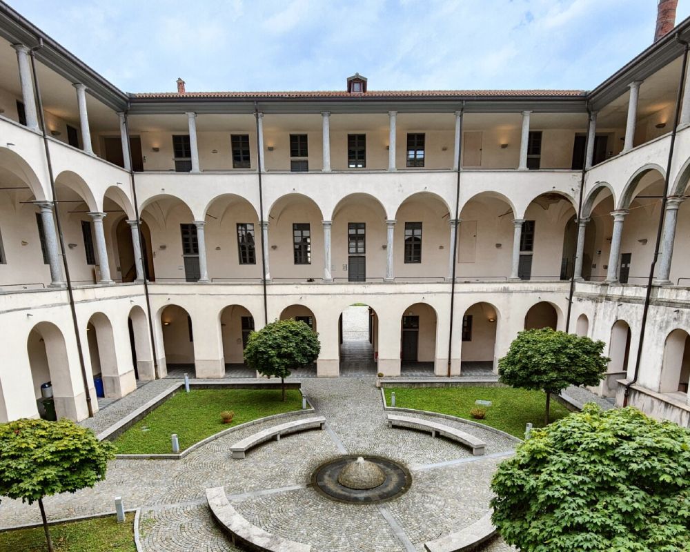 Università degli Studi dell'Insubria: Corsi di Laurea e Facoltà Uninsubria