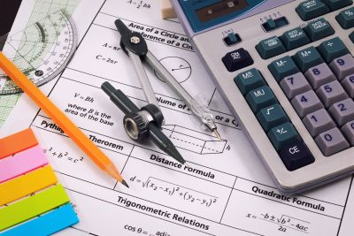 Seconda Prova Matematica Maturità 2023: tracce e soluzioni