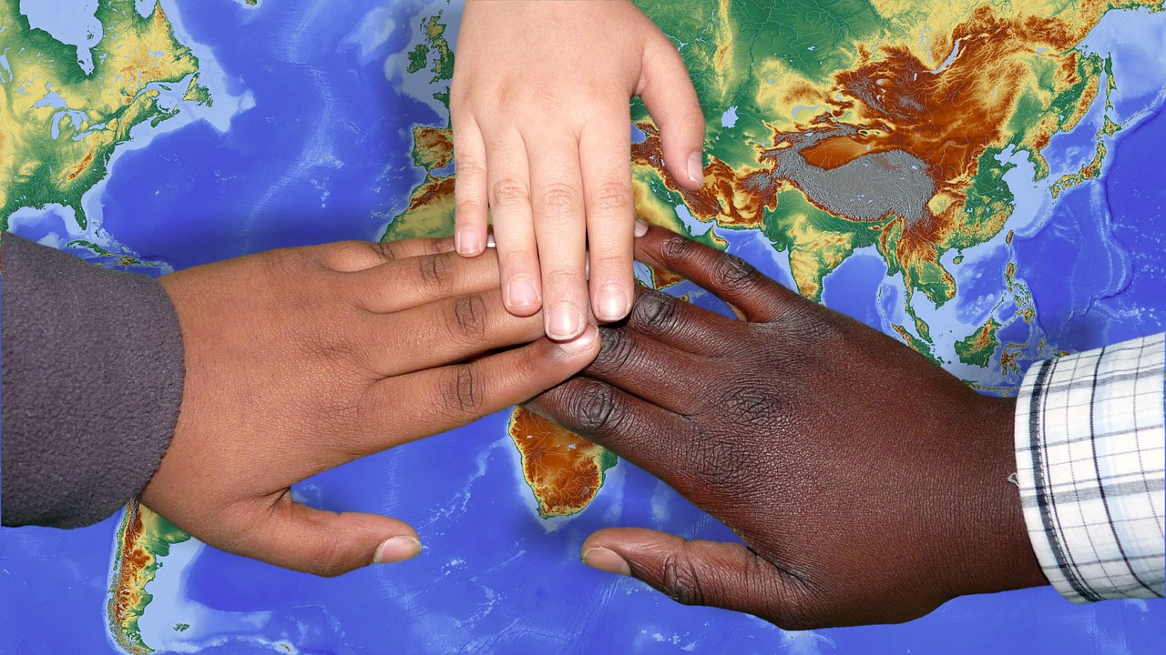 Rapporto Caritas-Migrantes: il numero degli alunni con cittadinanza non italiana torna a crescere dopo il Covid