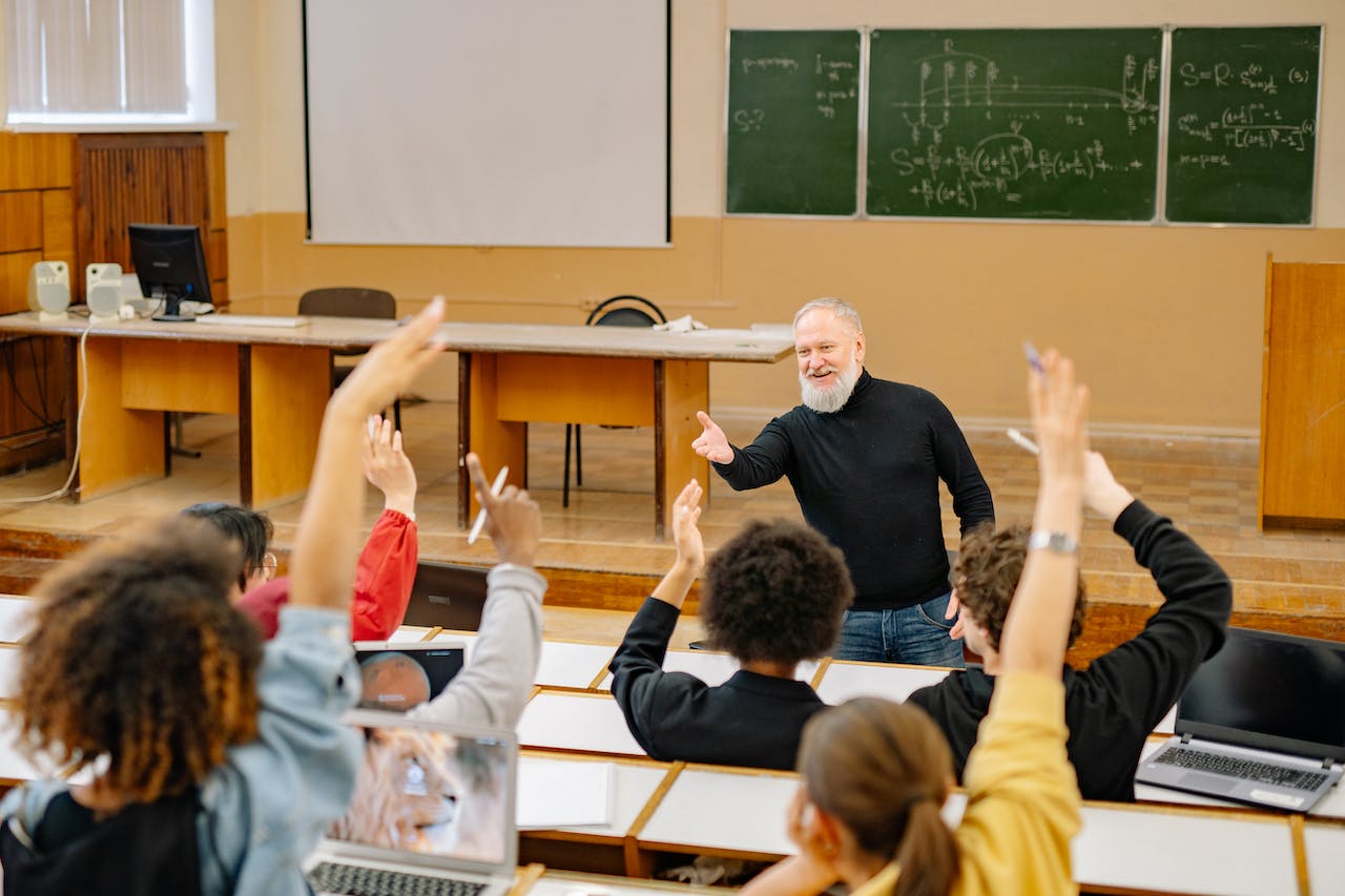 Tra gli studenti italiani crescono ansia, stress ed aggressività