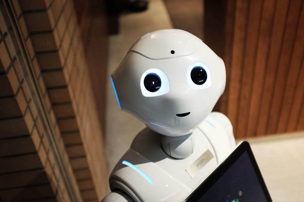 In un'università americana, un robot gestito dall'AI sarà il relatore della cerimonia di laurea
