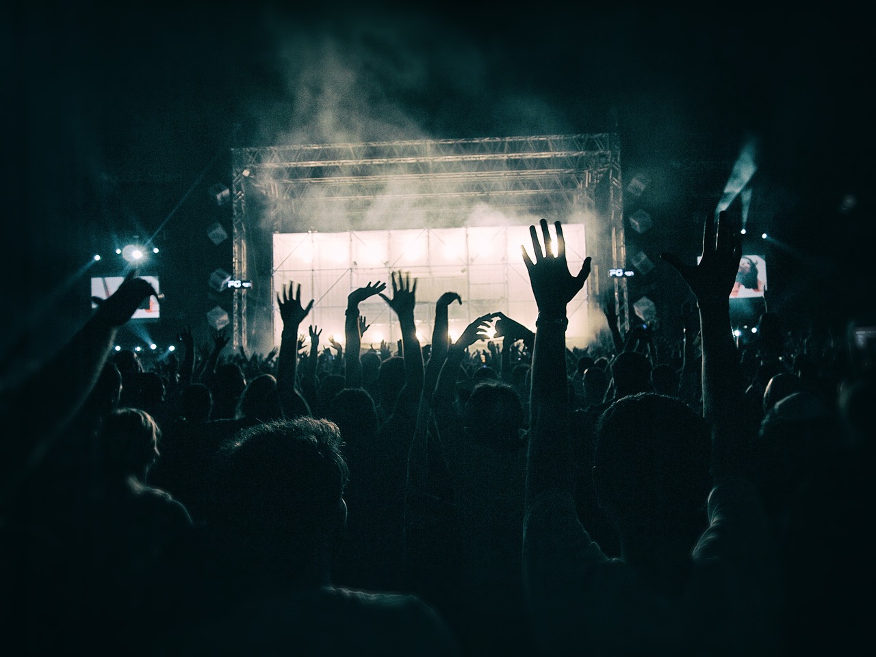 Concerti Tony Effe nel 2024: date, biglietti e scaletta