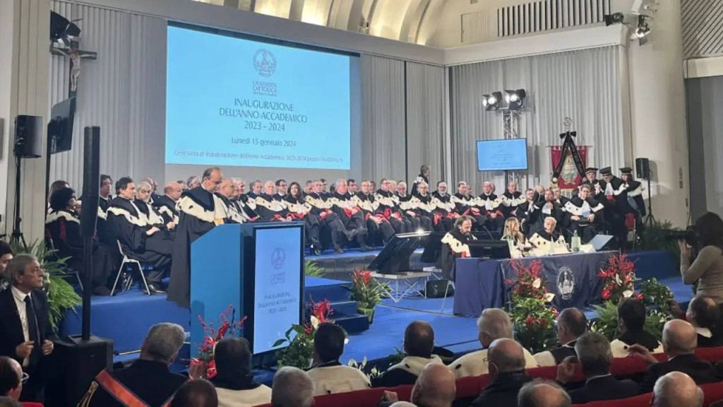 Corsi di Laurea Cattolica: elenco completo e aggiornato 2024