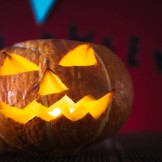 Come svuotare la zucca di Halloween e come intagliarla: tutti i consigli