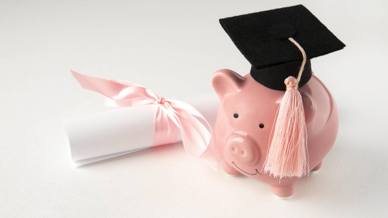 Quando conviene il riscatto della laurea e quanto costa: la guida completa