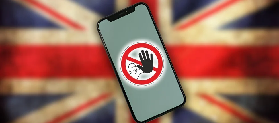 Gli inglesi per una scuola senza smartphone