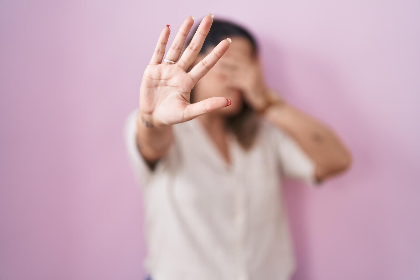 Aggressioni e violenze sul lavoro: le maestre le più colpite