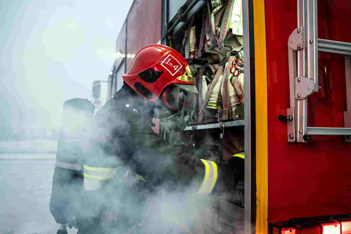 Fiamme in un asilo nido in provincia di Roma
