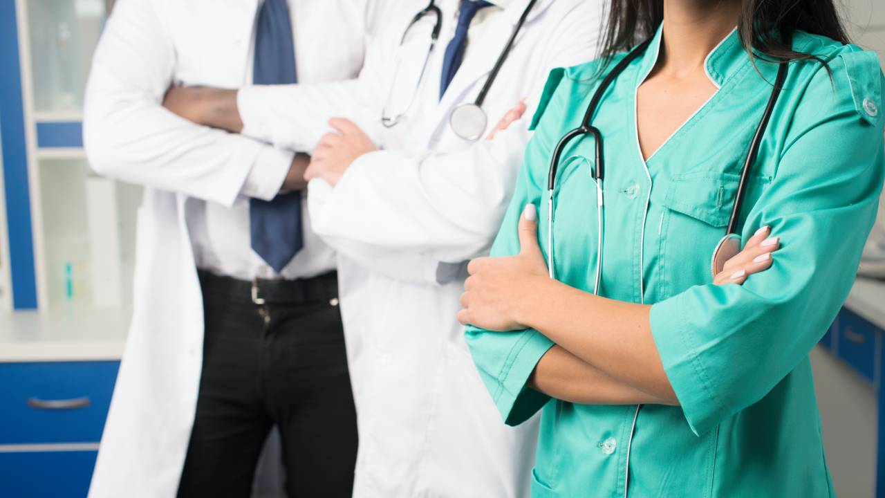 Test Magistrali Sanitarie 2025: meno iscritti, più posti