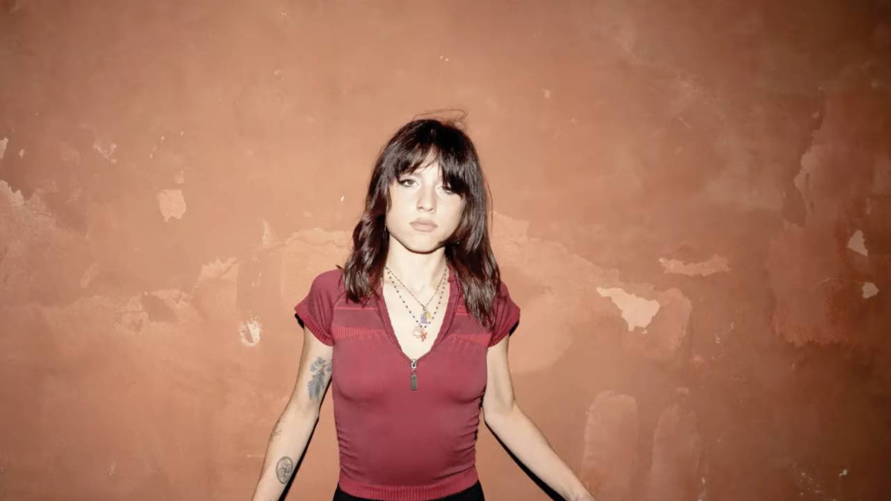 Angelina Mango, Velo sugli occhi: testo e significato della canzone