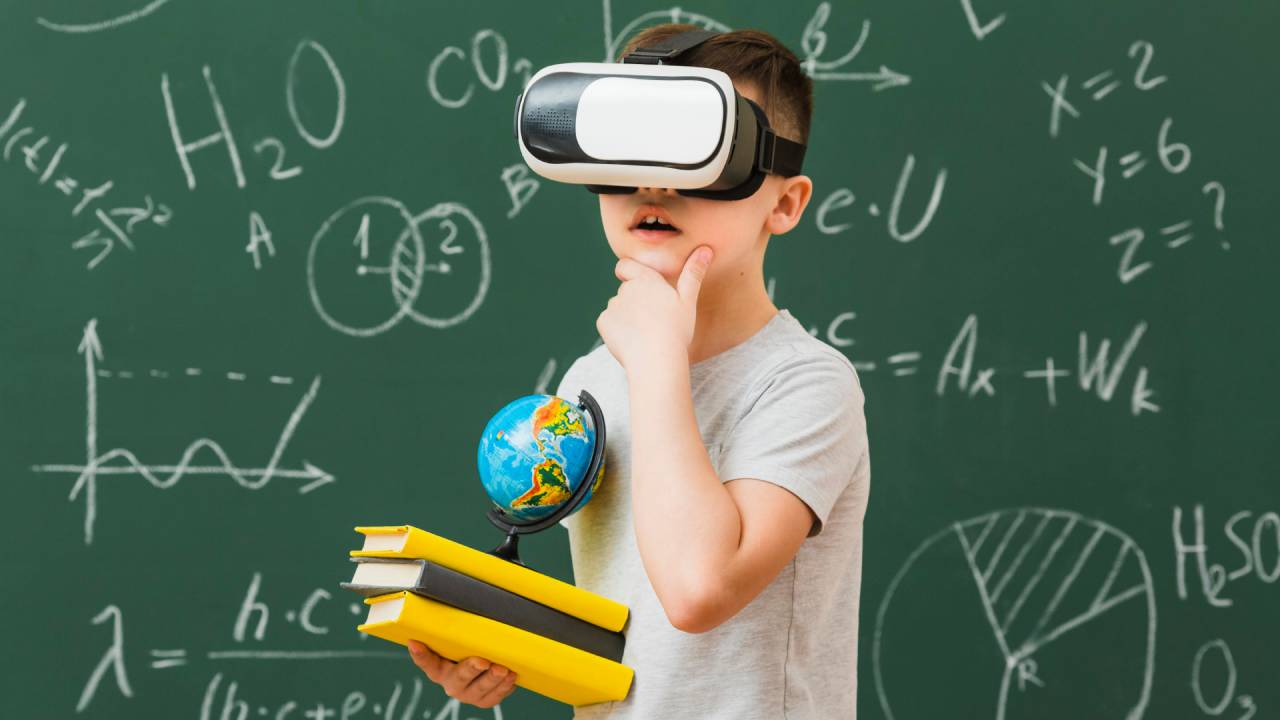 IA in classe, scuole italiane in ritardo: gli insegnanti prendono l'iniziativa