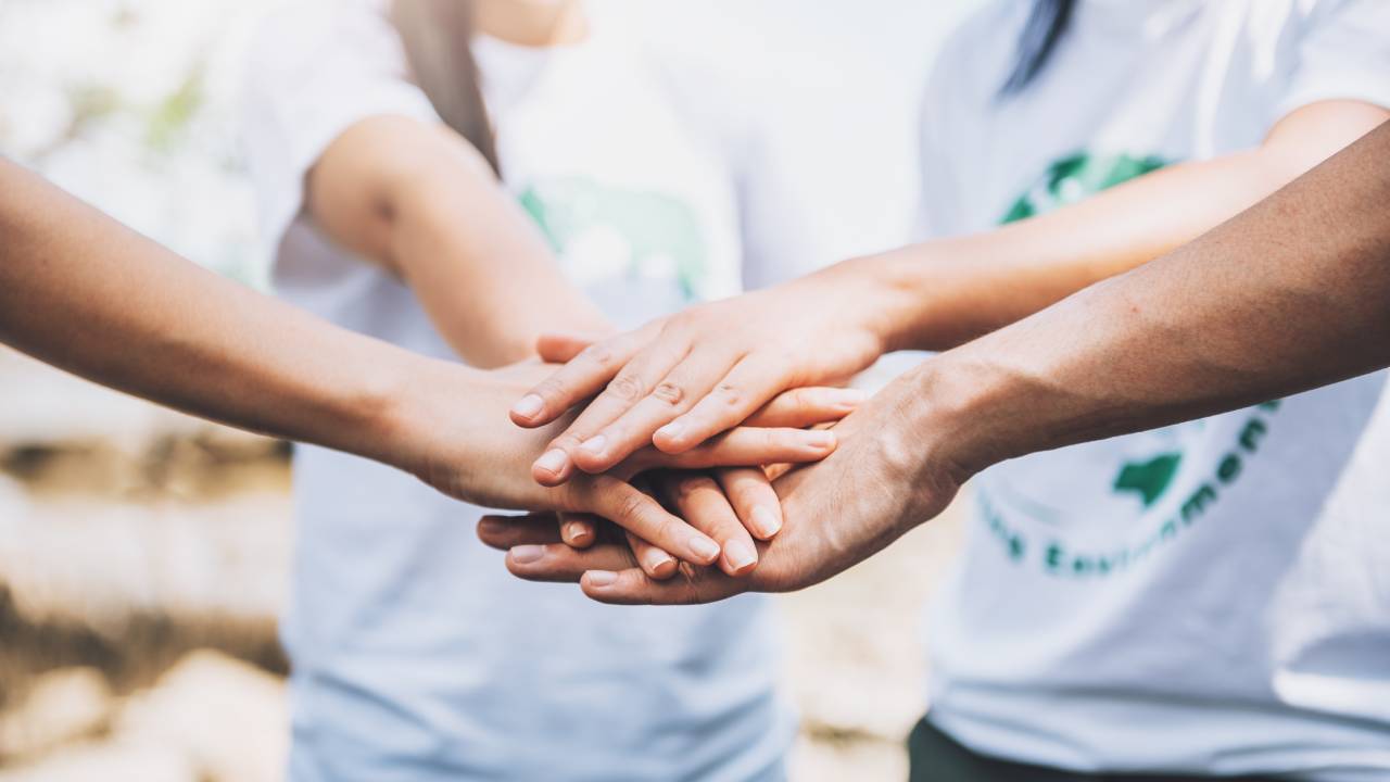 Sospensioni scolastiche trasformate in cittadinanza attiva: Bergamo sperimenta il modello, ministeri danno il via libera