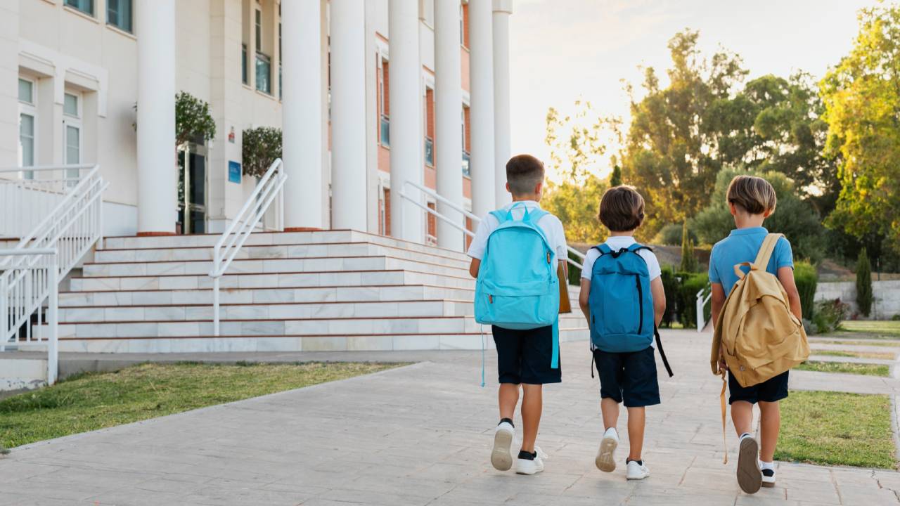 Viaggi d'istruzione, le nuove regole Anac 2025: soglie, gare e procedure semplificate