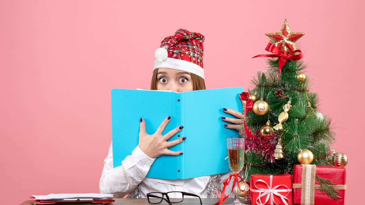 Compiti a Natale, la circolare del Ministero: assegnazioni valide solo in classe