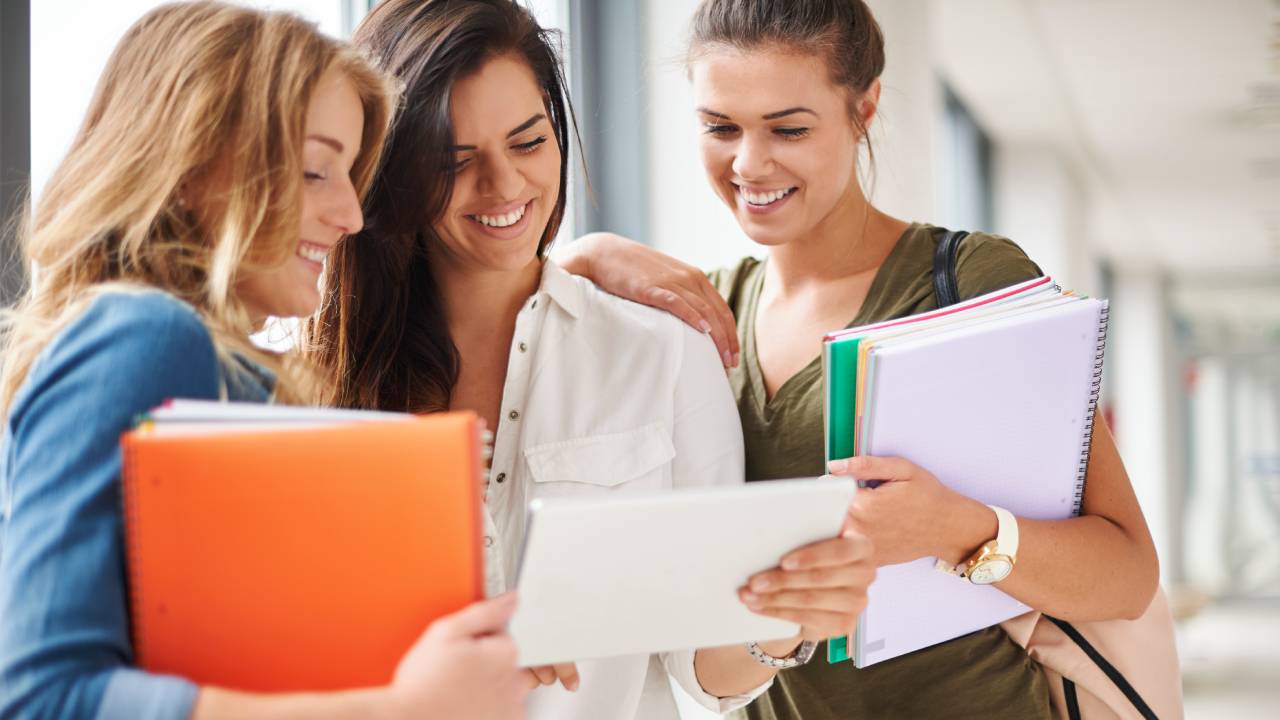 Riccardo Muti inaugura l'anno accademico 2025-26 alla Cattolica: l'alleanza tra generazioni al centro