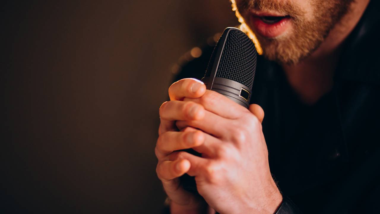 Sanremo 2026, i 30 big svelano i titoli: amore, rinascita e società nei brani dell'Ariston