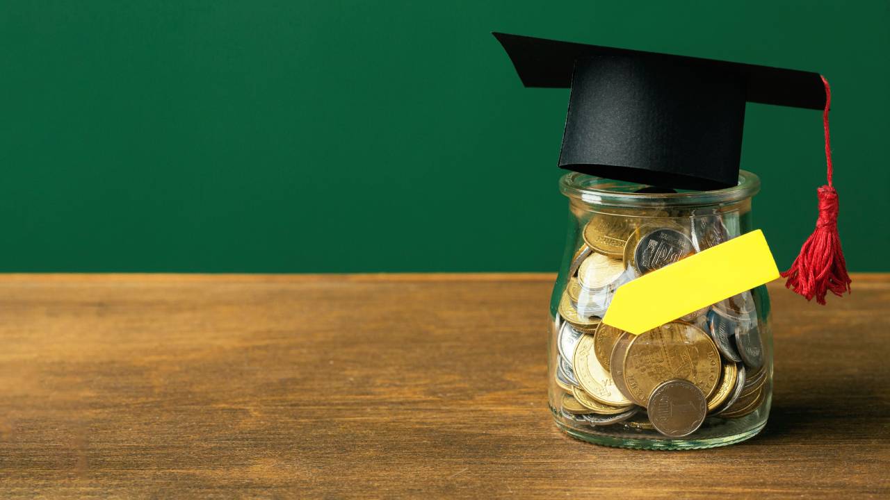 Tasse universitarie 2025, +5,9% secondo Federconsumatori: Milano la più cara