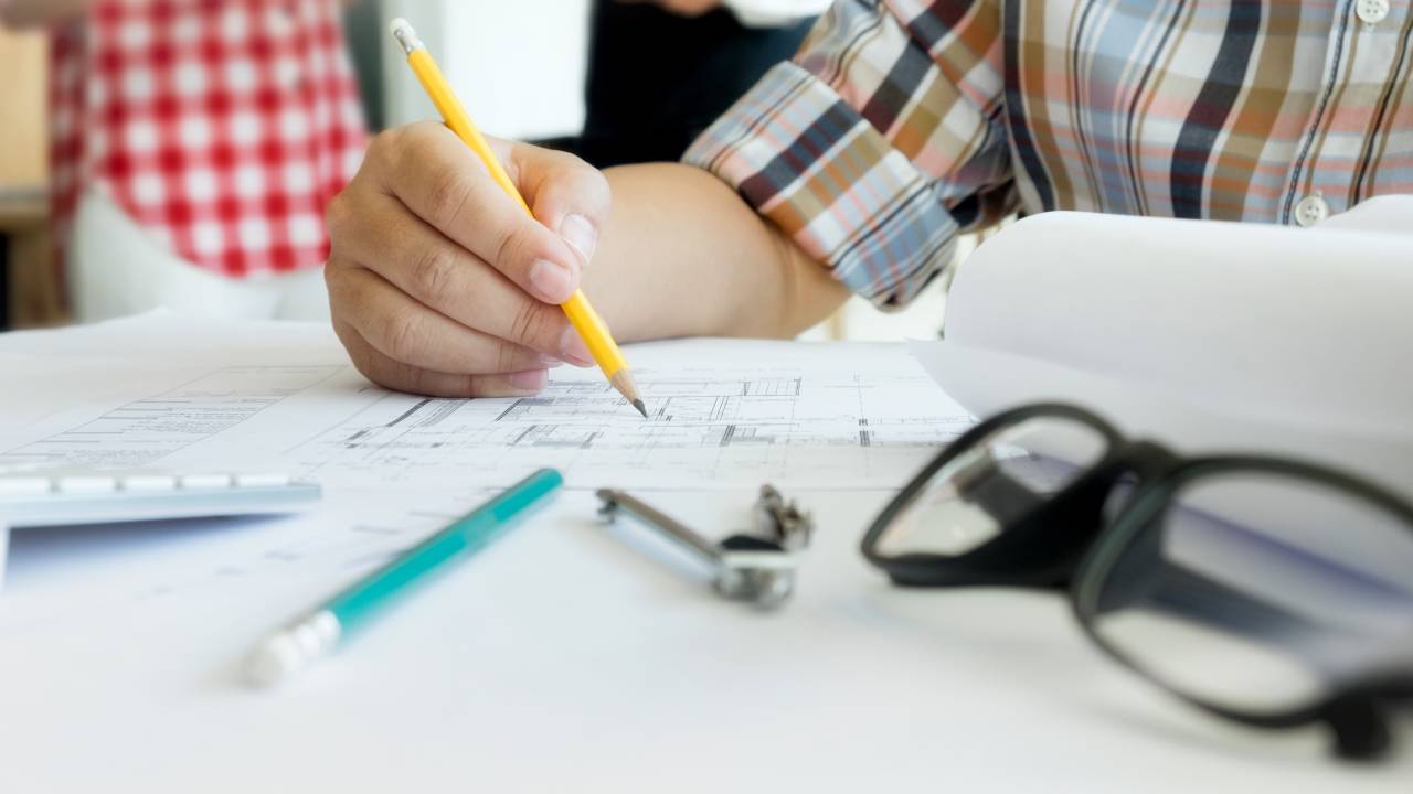 Riforma istituti tecnici, decreto attuativo mancante: iscrizioni 2026/2027 nel caos