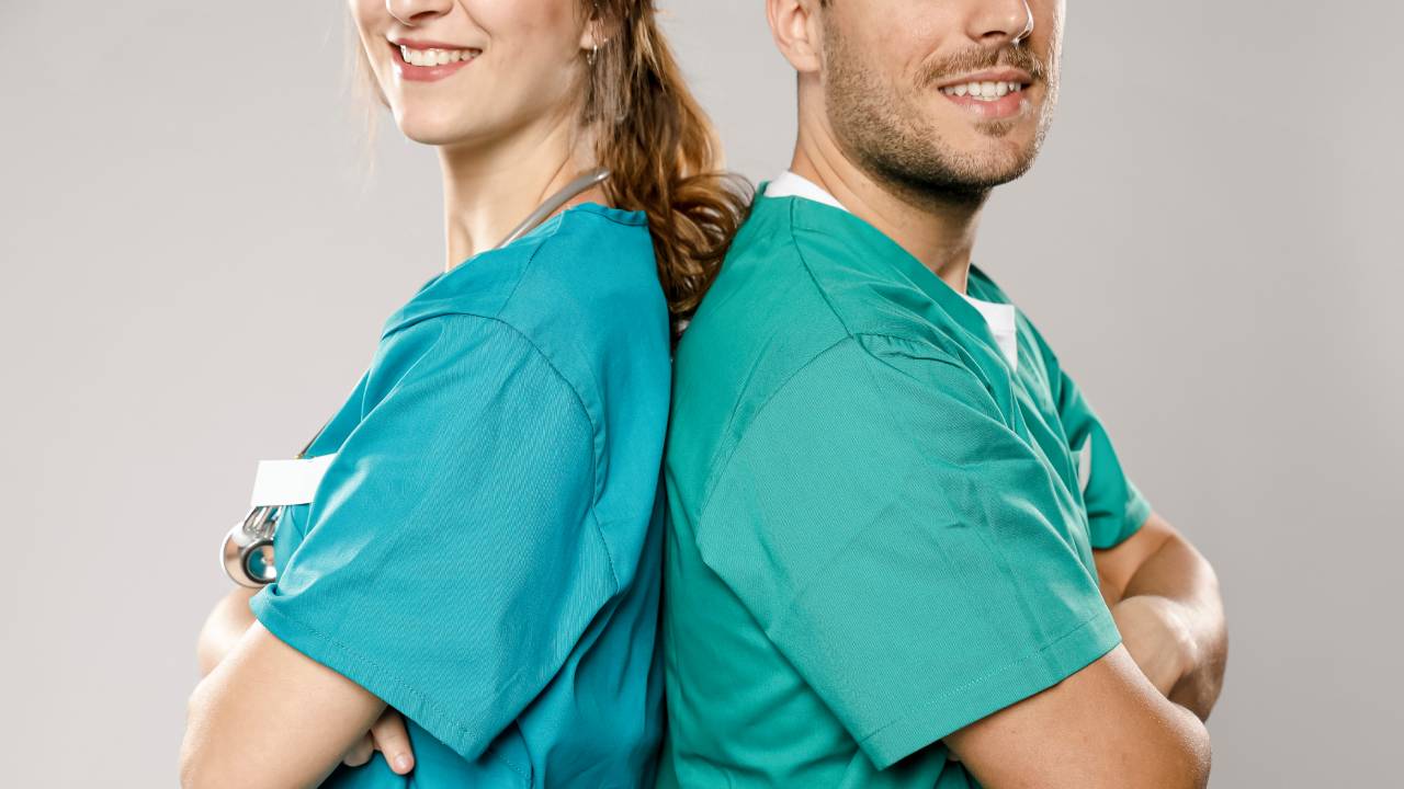 Lauree magistrali cliniche per infermieri approvate: tre specializzazioni in comunità, emergenza e pediatria